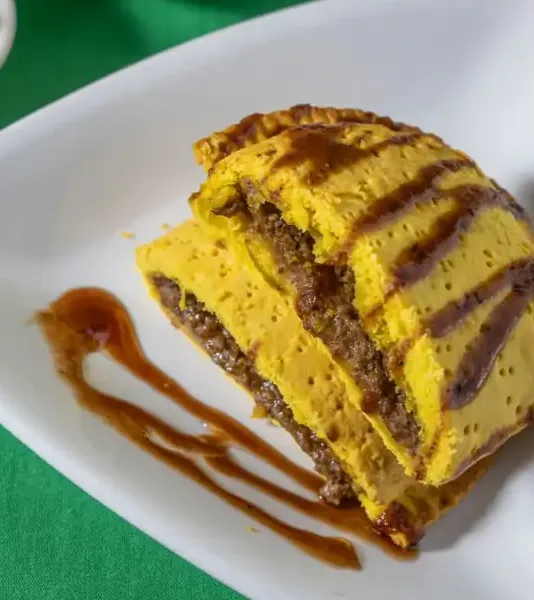 Jamaican beef patty with sauce